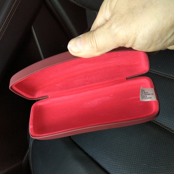 Ray Ban hard shell sunglasses case - Picture 2 of 3